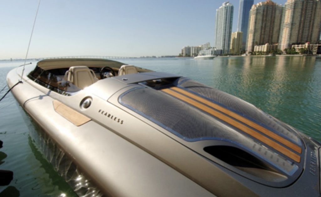 Fearless-Porsche’s limited edition speedboat