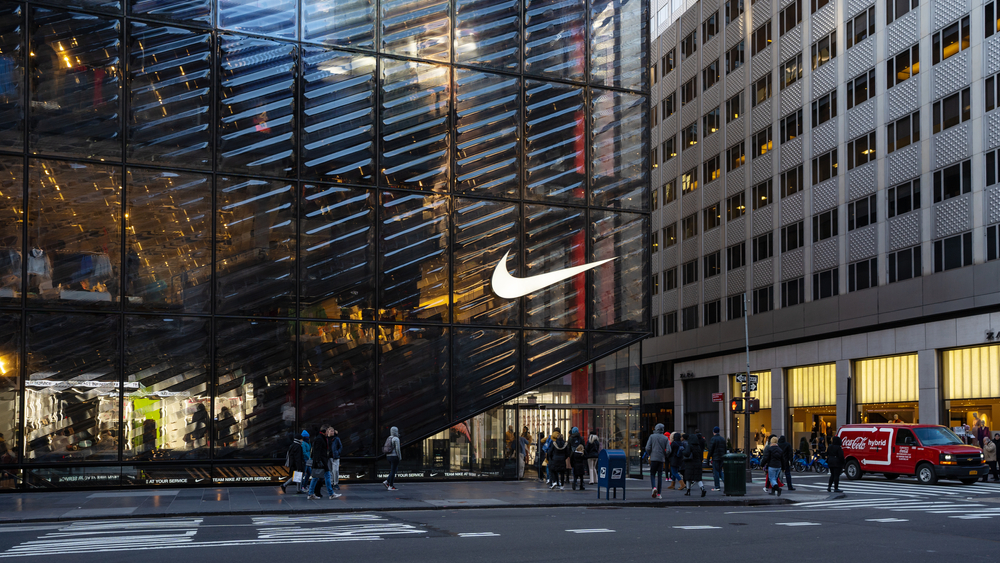 Nike’s Swoosh Logo Has A Very Interesting Story Behind It