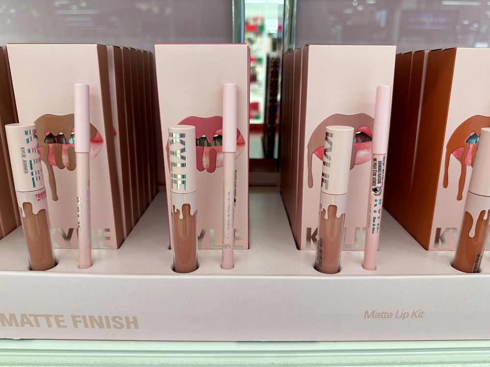 Kylie Cosmetics: A Makeup Empire Born from Social Media