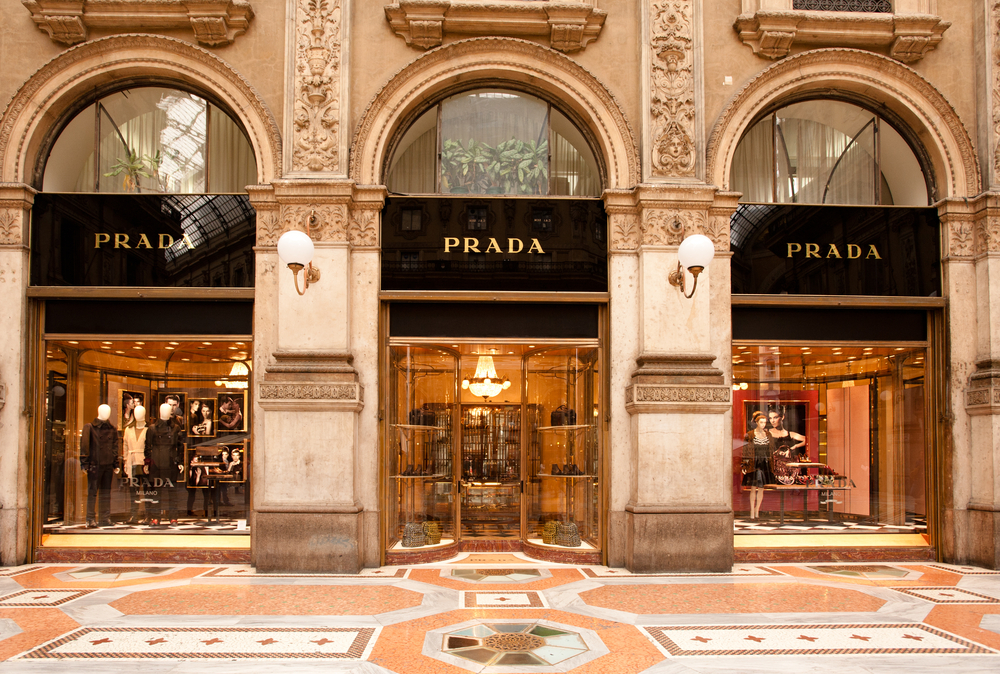 The Significance of Heritage for Luxury Brands: Why Tradition Matters in the World of High-End Fashion